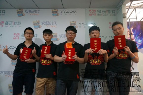 7eb8d643fbf2b21172193e76c98065380cd78e50.jpg 【lol】恭喜赏金队获得YSL决赛冠军